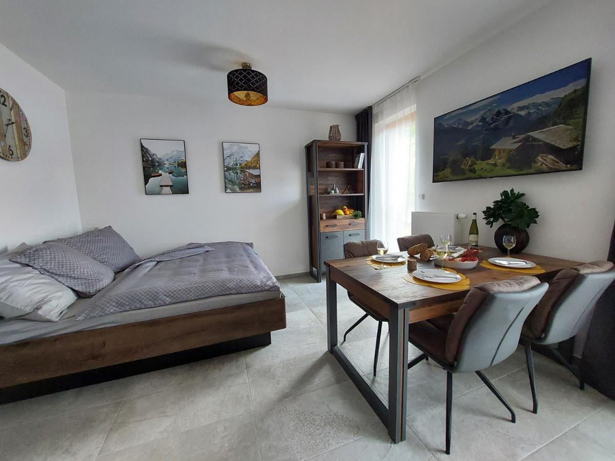 Apartman Rezidence Javor Железна-Руда Экстерьер фото